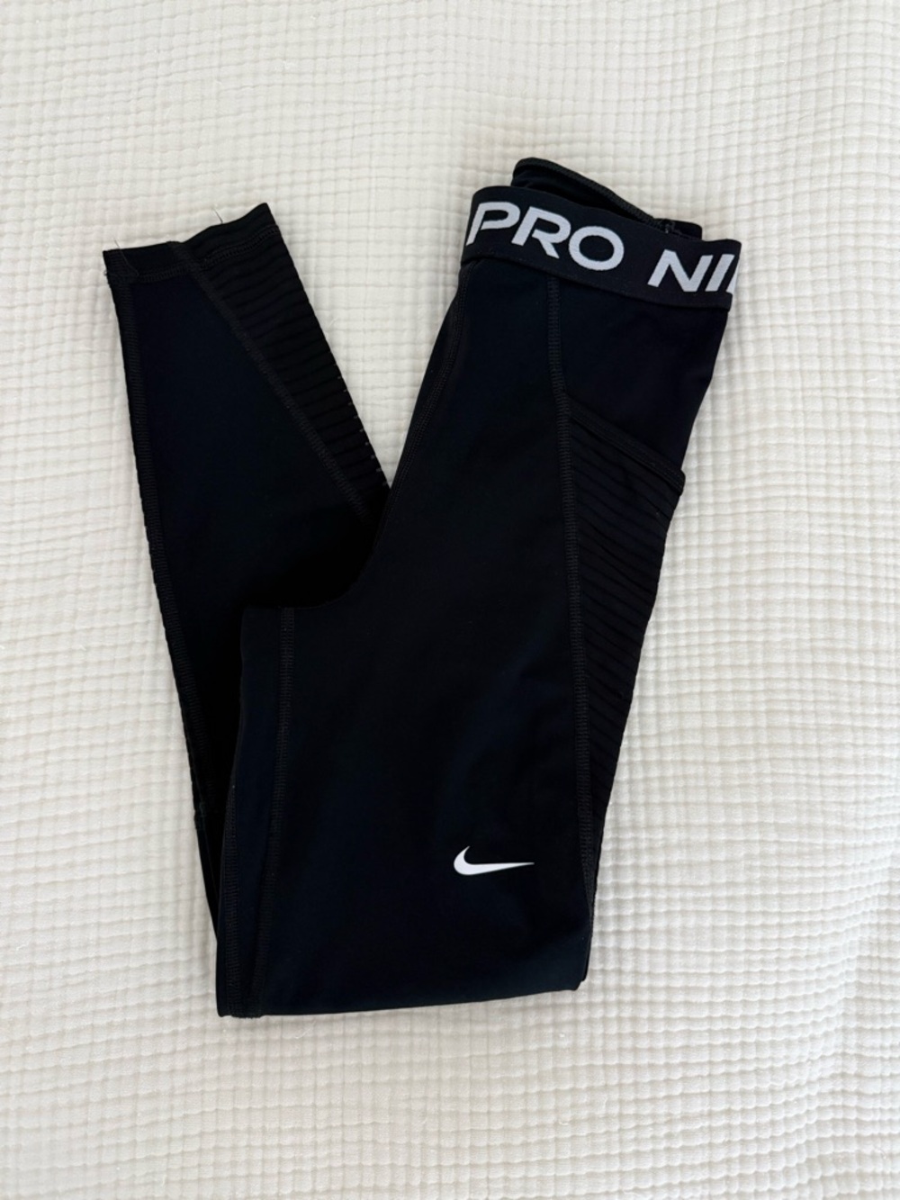 **SOLD** Nike Pro Leggings
